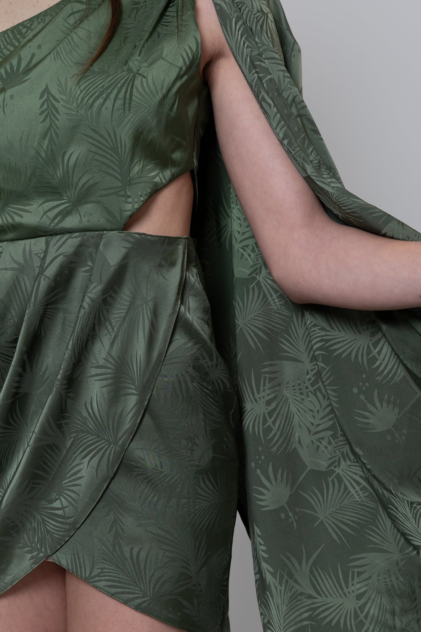 Printed in leaves Satin Dress