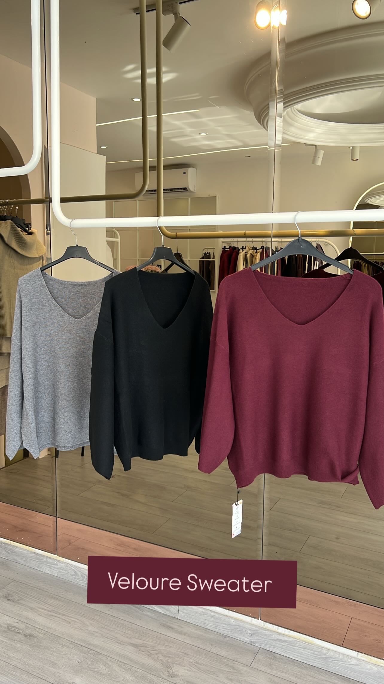 Veloure Sweater