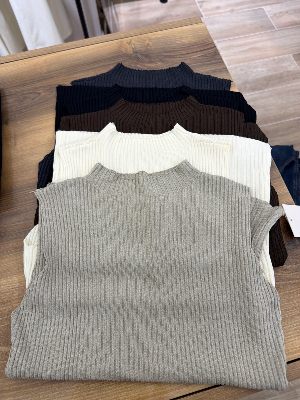 Long ribbed tank top