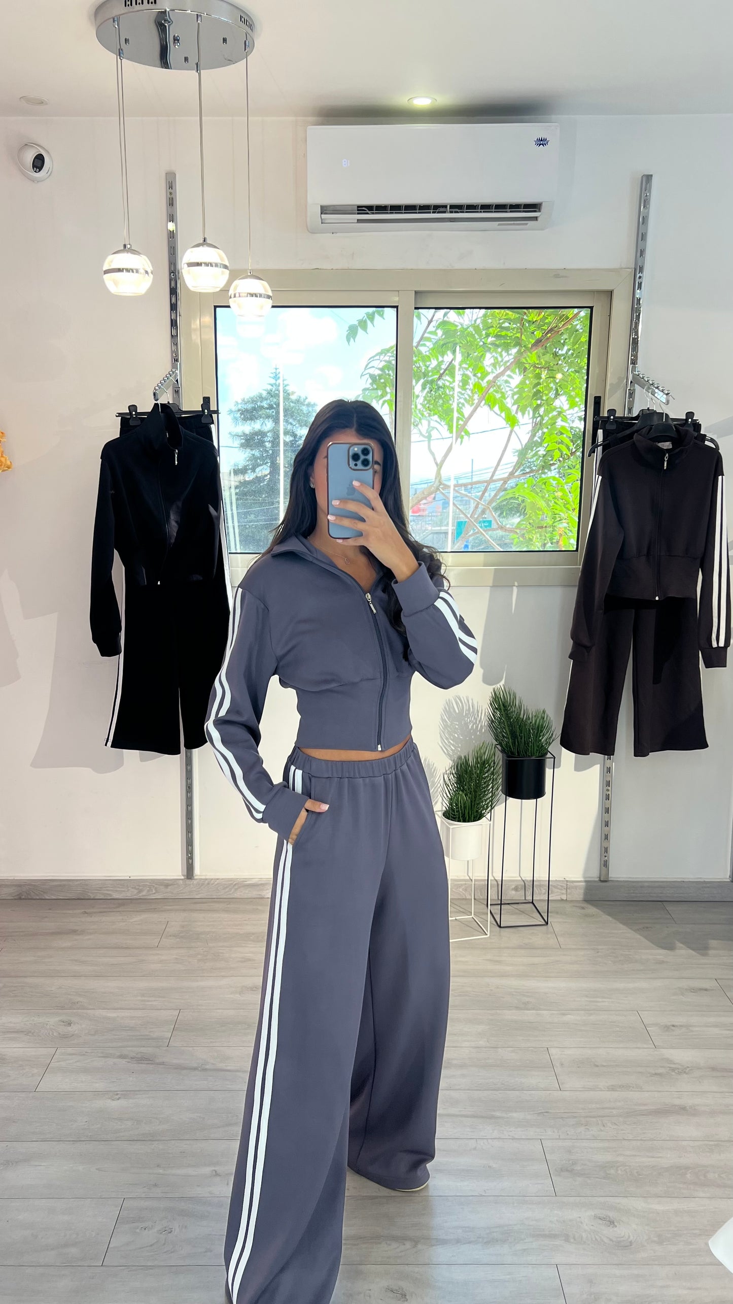 The Off-Duty Set