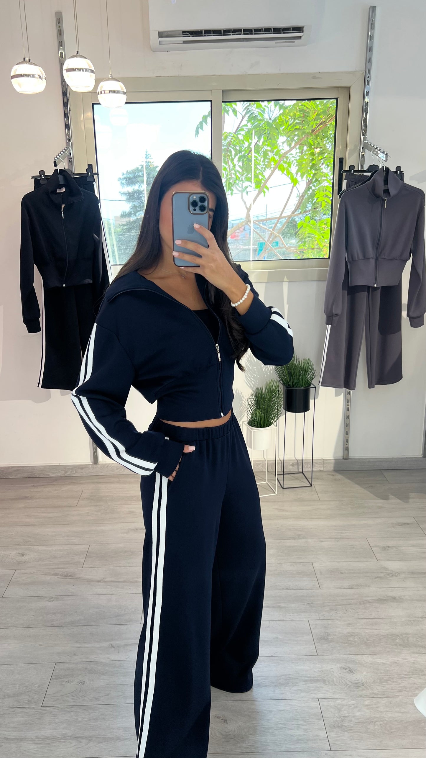 The Off-Duty Set
