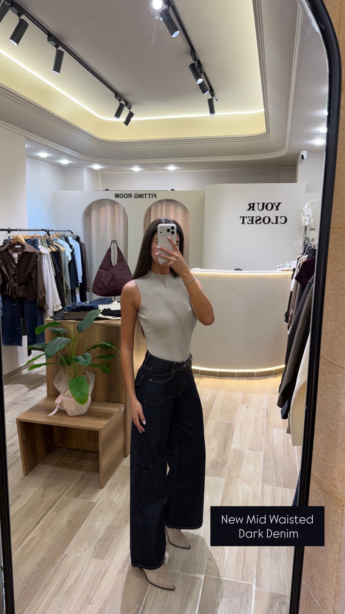 Mid Rise Straight Cut Jeans