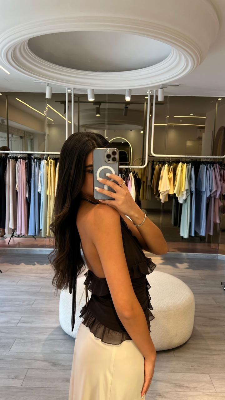 Backless ruffled top