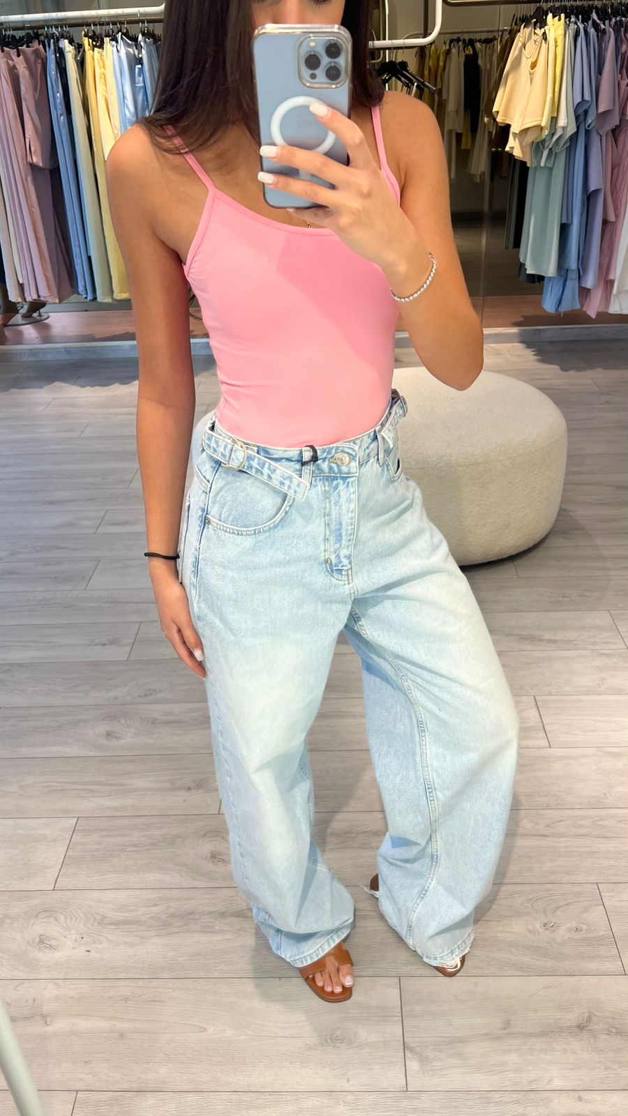 Side - Belted Denim jeans