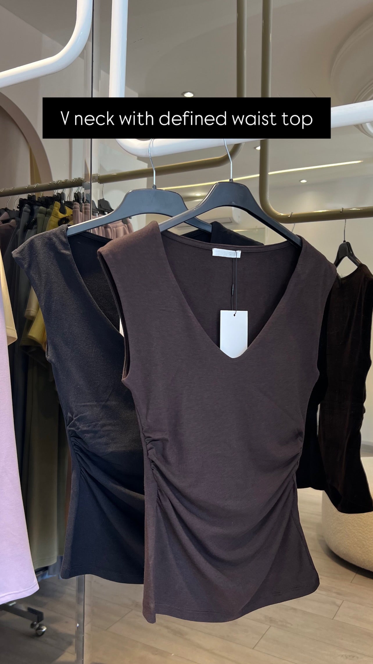 V neck with defined waist