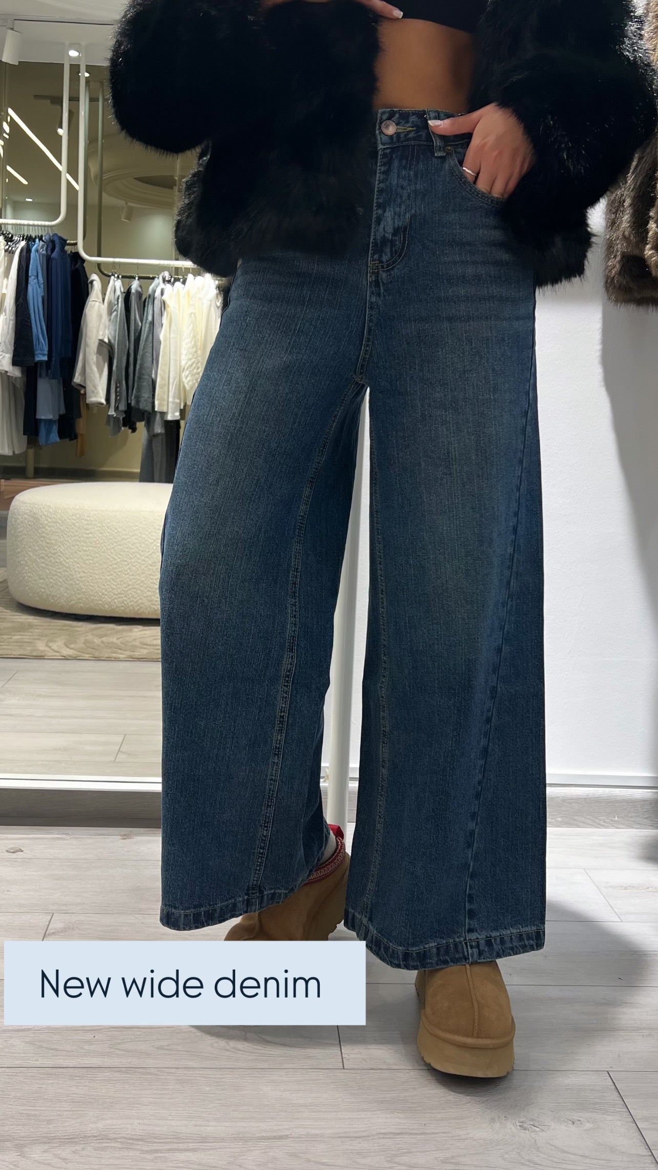 Wide Leg Blue Jeans