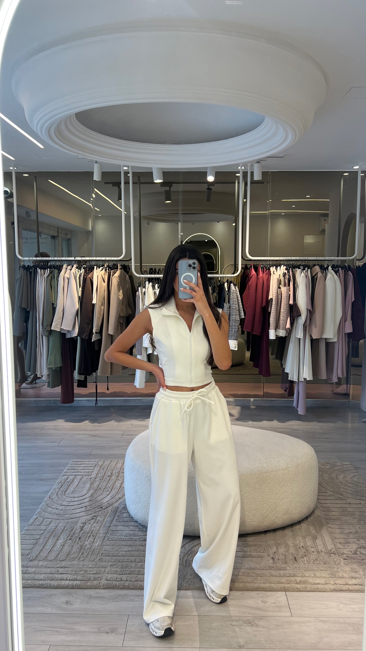 The Ariana Set